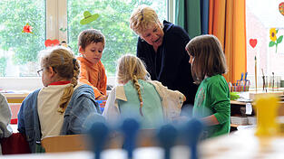 Ab dem Schuljahr 2026/27 wird stufenweise bundesweit ein Rechtsanspruch auf Ganztagsbetreuung für Kinder im Grundschulalter eingeführt. (Symbolfoto)