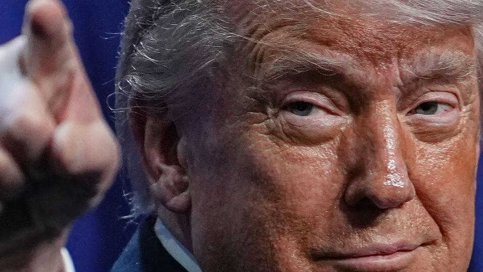 Donald Trump stellt sich gern selbst in eine Reihe mit gro&szlig;en historischen Pers&ouml;nlichkeiten (Archivbild).
