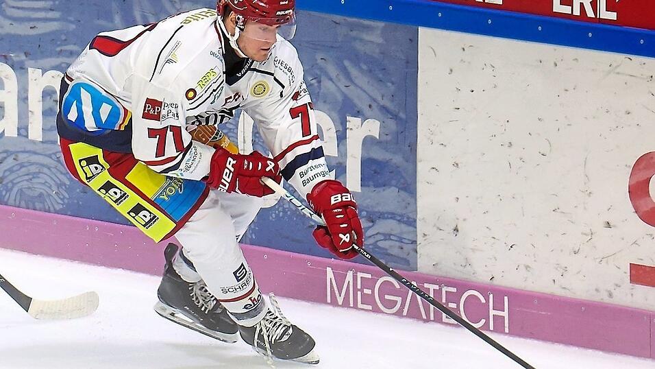 Der DSC um Stürmer Niclas Focks ging nach dem Derbysieg gegen Passau mit großem Selbstvertrauen ins Testspiel beim Finalgegner der Vorsaison und DEL2-Aufsteiger Memmingen. Der DSC um Stürmer Niclas Focks ging nach dem Derbysieg gegen Passau mit großem Selbstvertrauen ins Testspiel beim Finalgegner der Vorsaison und DEL2-Aufsteiger Memmingen.