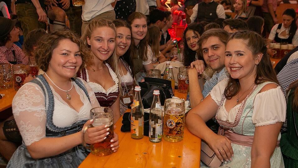 Die Partybilder vom Samstag, 13. August 2022, aus dem Festzelt Weckmann.
