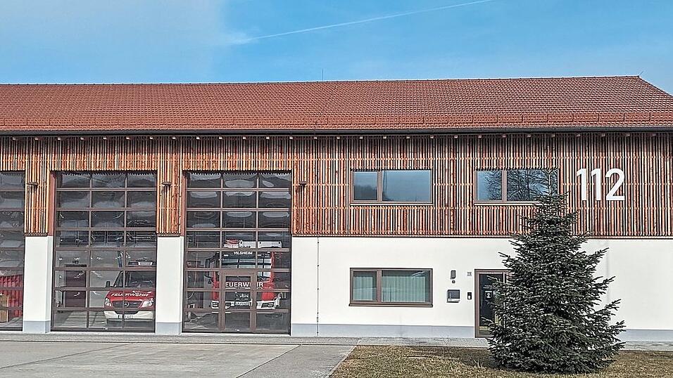 Der Umzug der Feuerwehr Gundihausen in das neue der Feuerwehr Vilsheim war mit ein Grund für die Gebietsänderung. Der Umzug der Feuerwehr Gundihausen in das neue der Feuerwehr Vilsheim war mit ein Grund für die Gebietsänderung.