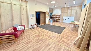 Die Räume der alten Stadtbücherei werden derzeit für die Nutzung durch das Pädagogische Bildungszentrum vorbereitet. Die Räume der alten Stadtbücherei werden derzeit für die Nutzung durch das Pädagogische Bildungszentrum vorbereitet.