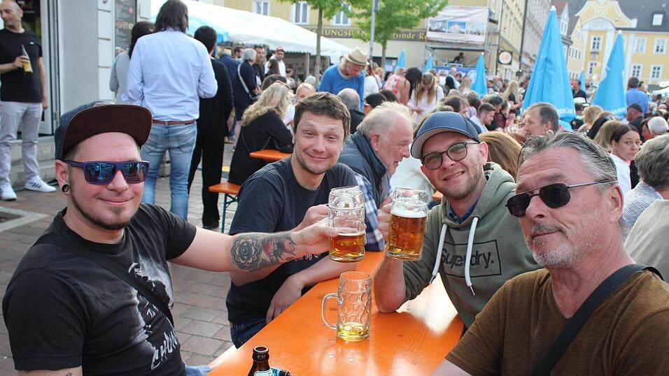 Das Bismarckplatzfest in Landshut war auch am Samstag gut besucht.