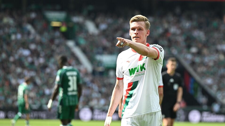 Sinnbild f&uuml;r den Augsburger Weg: Doppeltorsch&uuml;tze Anton Kade.