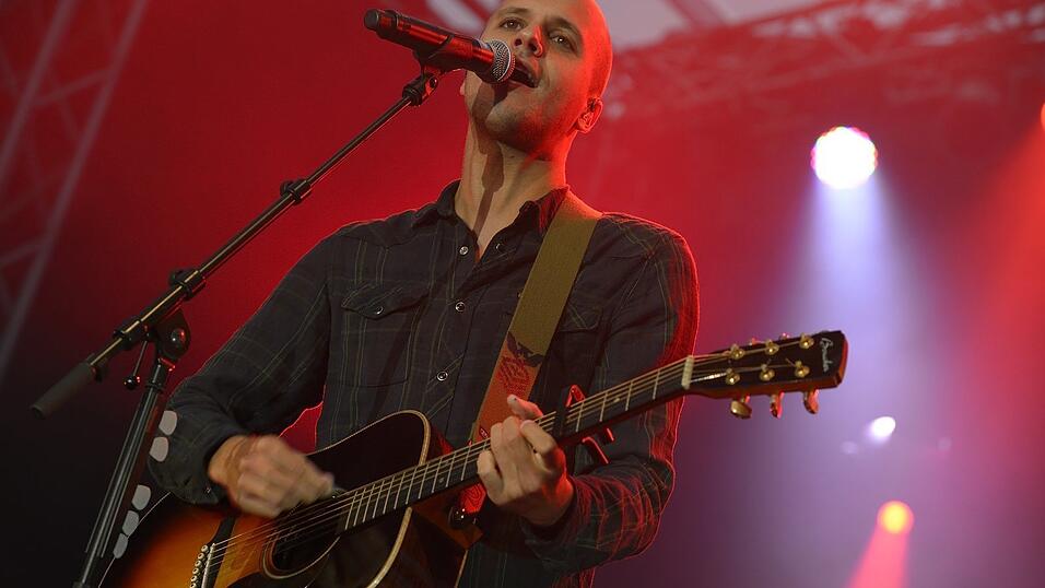 Impressionen vom Auftritt von Milow. Foto: Ulli Scharrer / Mathias Adam