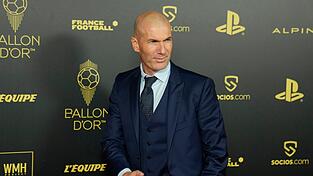 Soll Frankreich als Auswahlcoach künftig wieder zu Titeln führen: Zinedine Zidane. (Archivbild) Soll Frankreich als Auswahlcoach künftig wieder zu Titeln führen: Zinedine Zidane. (Archivbild)