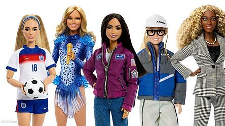 Helene Fischer als Barbypuppe - in einem typischen B&uuml;hnenoutfit. (Handout)