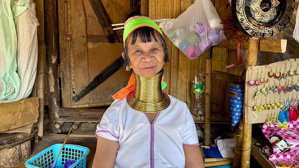 Viele «Long Neck Karen» leben als Minderheit im Norden von Thailand. Viele «Long Neck Karen» leben als Minderheit im Norden von Thailand.