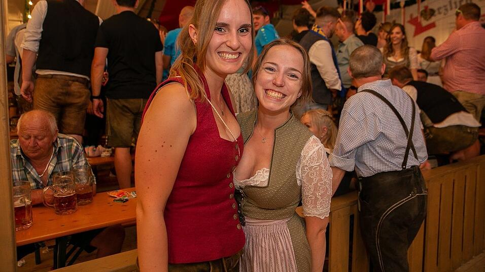 Die Partybilder vom Sonntag, 14. August 2022, aus dem Festzelt Greindl.