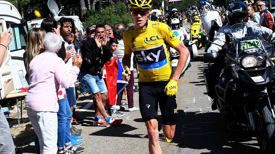 Chri Froome musste einst den Berg hinauflaufen. (Archivbild)