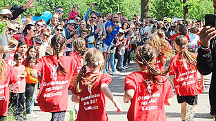 &bdquo;Der Herzogstadtlauf ist weit mehr als ein Sportevent - er ist ein echtes Gemeinschaftserlebnis f&uuml;r unsere Stadt&ldquo;, betont Stadtmarketingleiter Simon Wagner. Heuer findet der gro&szlig;e Lauf am 13. und 14. Juni statt.