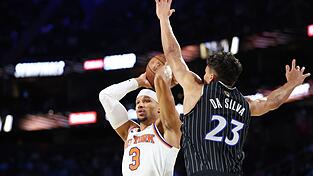 Orlandos Tristan da Silva (l) wehrte sich vergeblich gegen Josh Hart und die Knicks. Orlandos Tristan da Silva (l) wehrte sich vergeblich gegen Josh Hart und die Knicks.