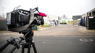 An unbekannter Stelle auf dem Gelände eines Entsorgungsbetriebes ist ein toter Säugling im Müll gefunden worden. An unbekannter Stelle auf dem Gelände eines Entsorgungsbetriebes ist ein toter Säugling im Müll gefunden worden.