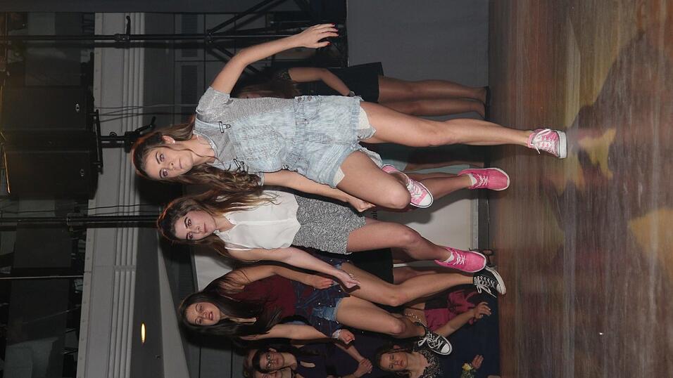 Die Bilder vom Abschlussball der Tanzschule Seidel in der Fraunhofer-Halle am 28. November. Die Bilder vom Abschlussball der Tanzschule Seidel in der Fraunhofer-Halle am 28. November.