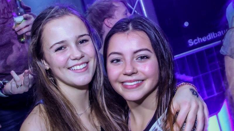 Gleich bei der Eröffnung platzte die neue Diskothek Peggy P. aus allen Nähten. Gleich bei der Eröffnung platzte die neue Diskothek Peggy P. aus allen Nähten.