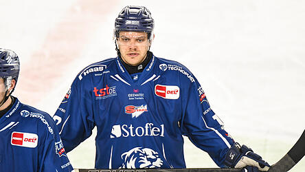 Tim Brunnhuber steht seit der Saison 2019/20 im Aufgebot der Straubing Tigers und geh&ouml;rt damit seit mehreren Jahren fest zum Kern der Mannschaft.