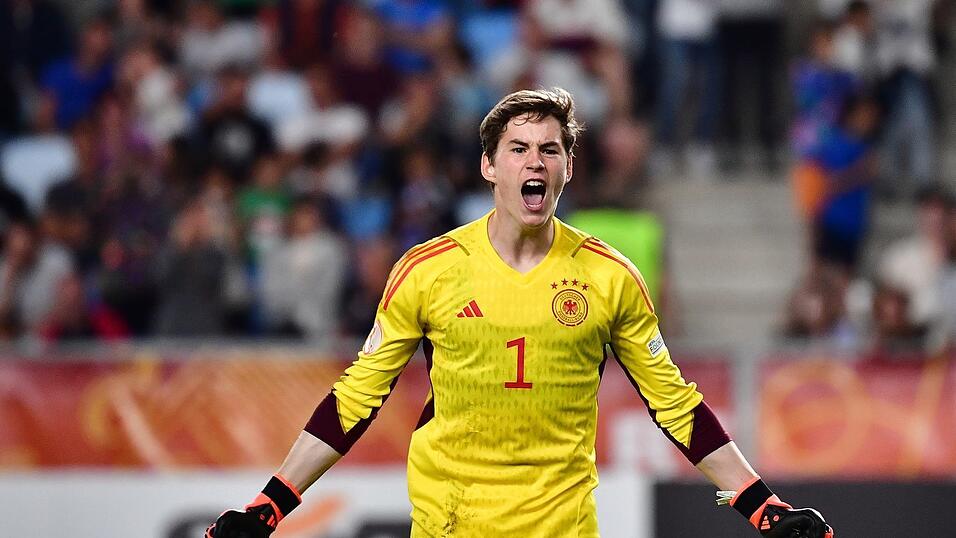 Max Schmitt wäre am Mittwoch Ersatzmann für Manuel Neuer.