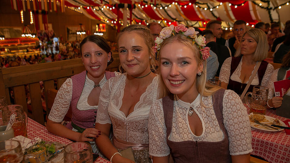 Die Partybilder vom Samstag, 13. August 2022, aus dem Festzelt Krönner.