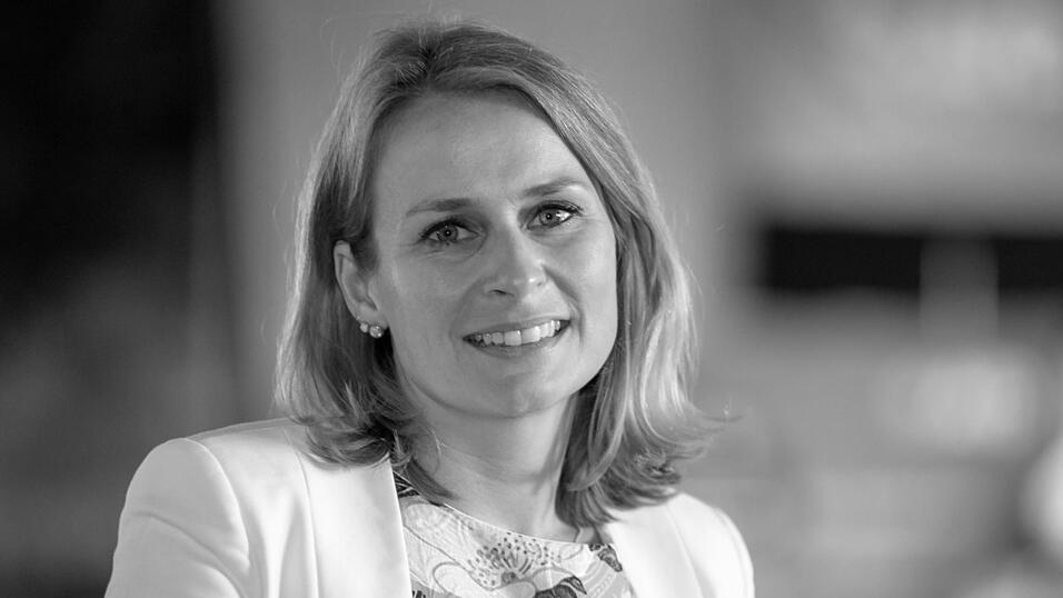 Corinna Miazga, aufgenommen beim bayerischen AfD-Landesparteitag. Corinna Miazga, aufgenommen beim bayerischen AfD-Landesparteitag.