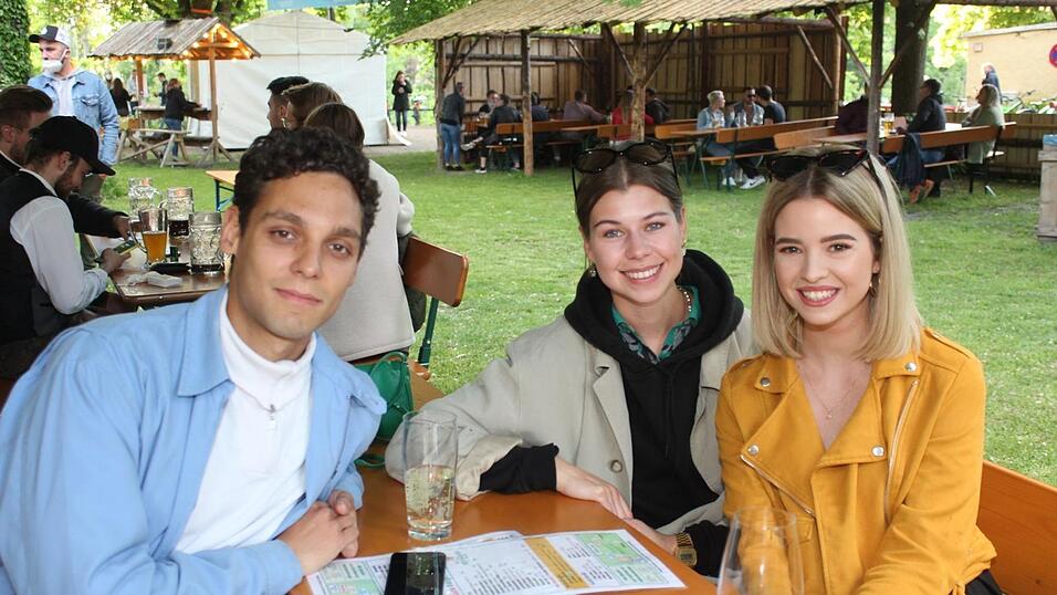 Die Landshuter genießen die neuen Freiheiten und das gute Wetter. Die Landshuter genießen die neuen Freiheiten und das gute Wetter.