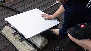 Starlink-Terminals sind im Iran verboten, werden aber ins Land geschmuggelt. (Archivbild)