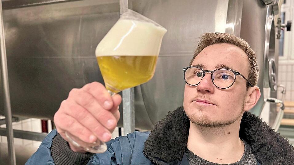 'Des passt!' Mayer muss es wissen, wurde er doch vor zwei Jahren als bester Brauer und Mälzer im Bezirk Niederbayern/Oberpfalz ausgezeichnet.