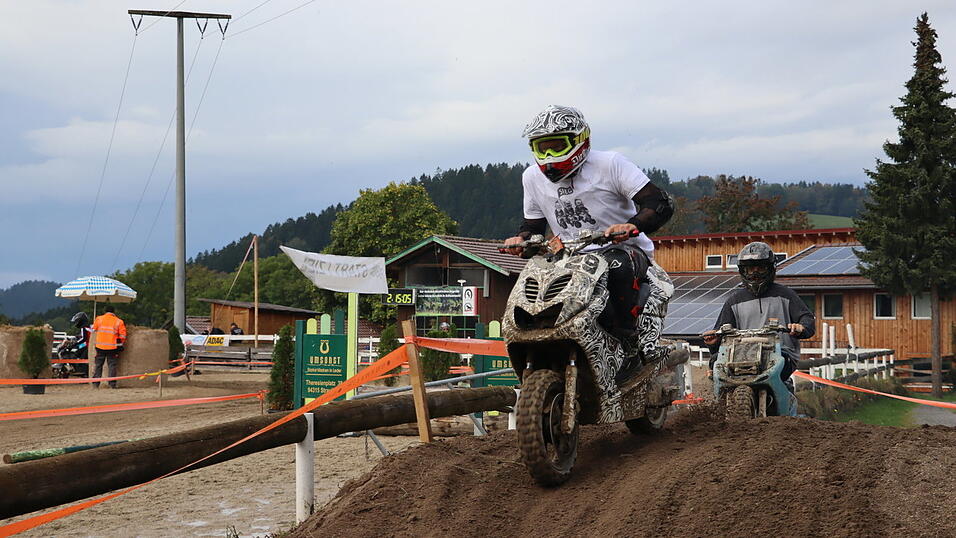 Am Samstag wurde die sechste Auflage des Schwarzacher Mofa-Cross-Rennens ausgetragen.&nbsp;
