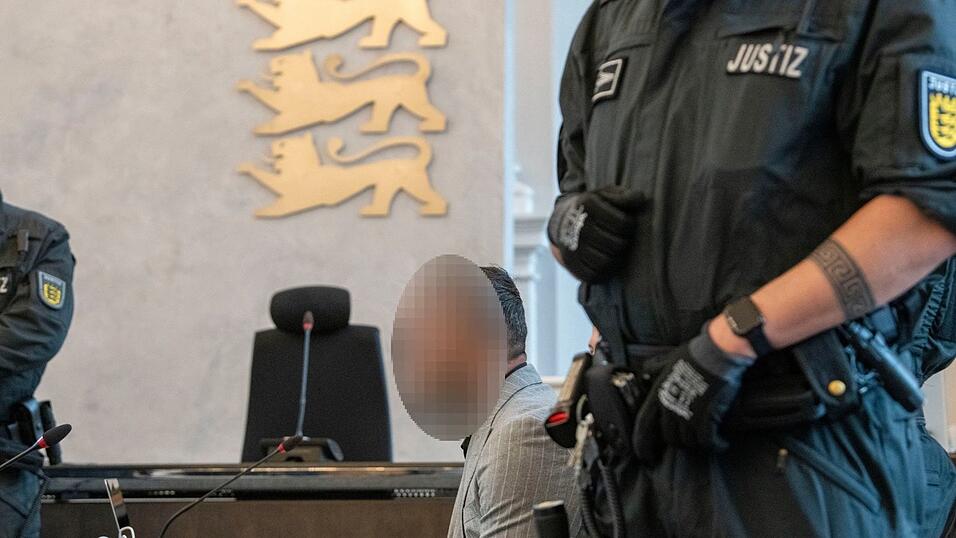 Der Mann hatte gestanden, seine Frau erschossen zu haben. Der Mann hatte gestanden, seine Frau erschossen zu haben.