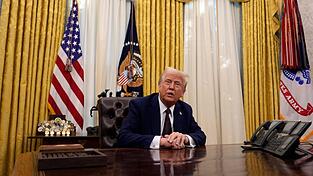 Trump ist der Meinung, Selenskyj hätte sich nicht auf den Kampf mit Russland einlassen dürfen.