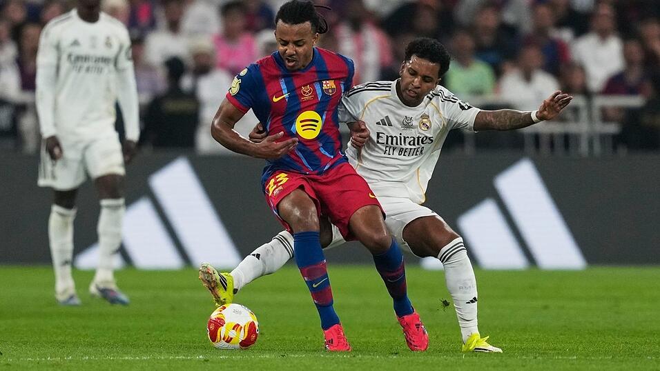 Das Supercup-Finale zwischen Real Madrid und dem FC Barcelona war hei&szlig; umk&auml;mpft.