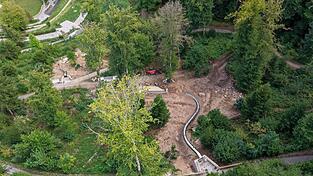 Zwei neue Rutschen im Stadtgarten Calw verbinden künftig den Park mit der Innenstadt. Zwei neue Rutschen im Stadtgarten Calw verbinden künftig den Park mit der Innenstadt.