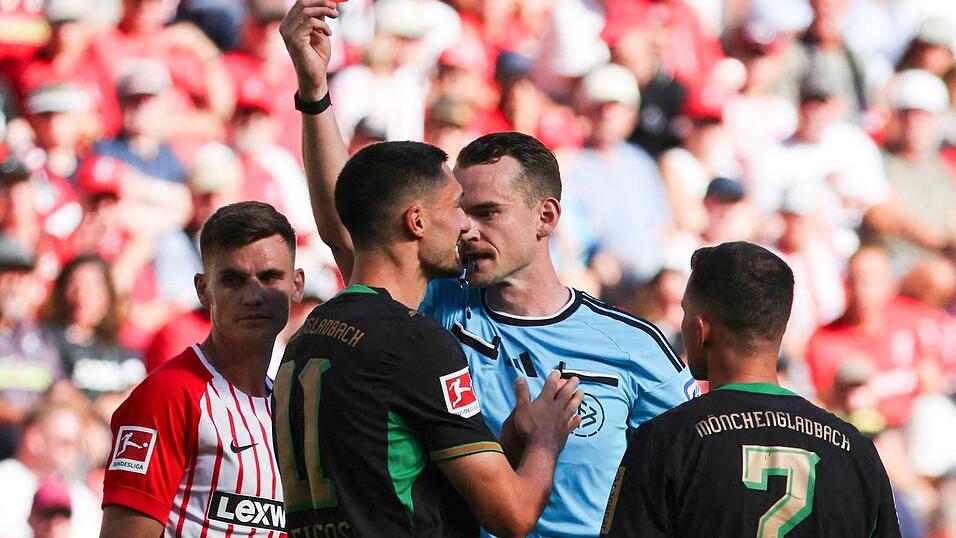 Tim Kleindienst flog in Freiburg vom Platz.