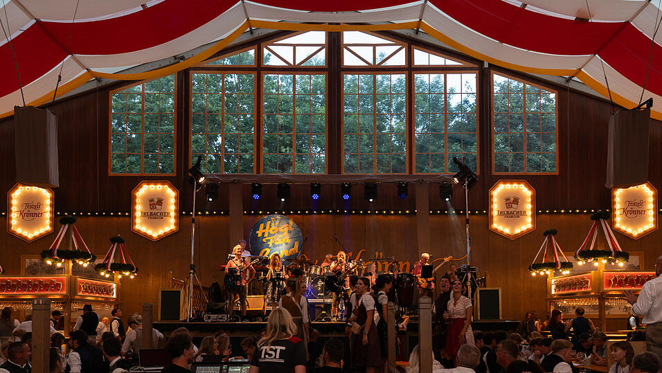 Die Partybilder vom Samstag, 17. August, aus dem Festzelt Kr&ouml;nner.