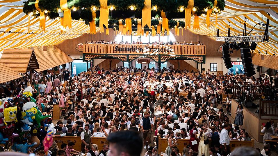 Die Partybilder vom Samstag, 15. August, aus dem Festzelt Nothaft.
