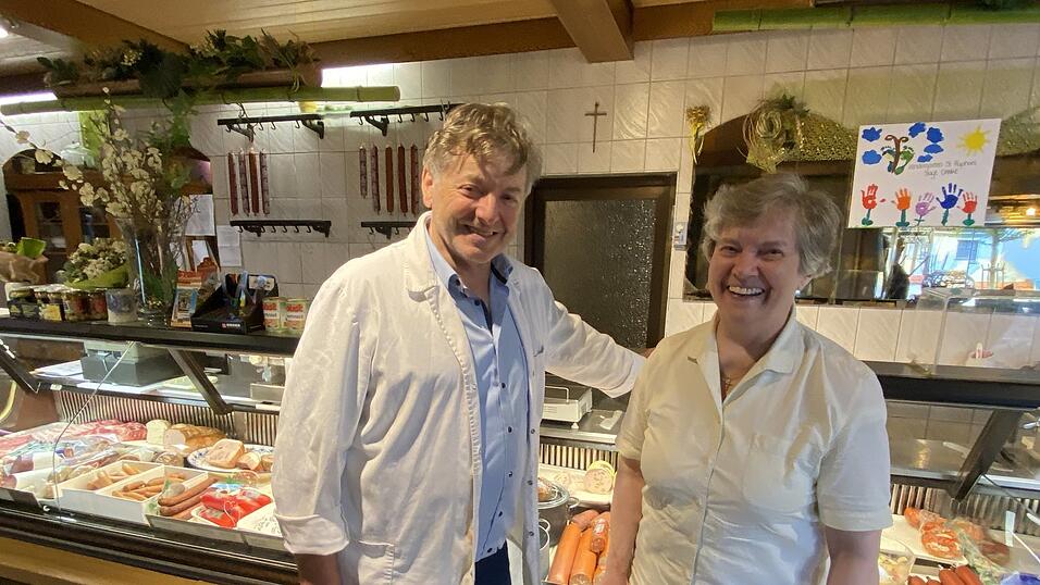 Ludwig und Marianne Zieglmayer sind schon l&auml;ngst im Rentenalter, doch f&uuml;hrten ihr Gesch&auml;ft gerne noch weiter. Nun ist der letzte &Ouml;ffnungstag gekommen und sie danken ihren Kunden und auch ihren Mitarbeitern f&uuml;r die jahrelange Treue.