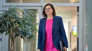 Die 61-Jährige ist politisch erfahren und verfügt durch ihre langjährige Erfahrung als Landes- und Bundespolitikerin und auch Bundesministerin über ein hervorragendes Netzwerk. (Archivbild) Die 61-Jährige ist politisch erfahren und verfügt durch ihre langjährige Erfahrung als Landes- und Bundespolitikerin und auch Bundesministerin über ein hervorragendes Netzwerk. (Archivbild)