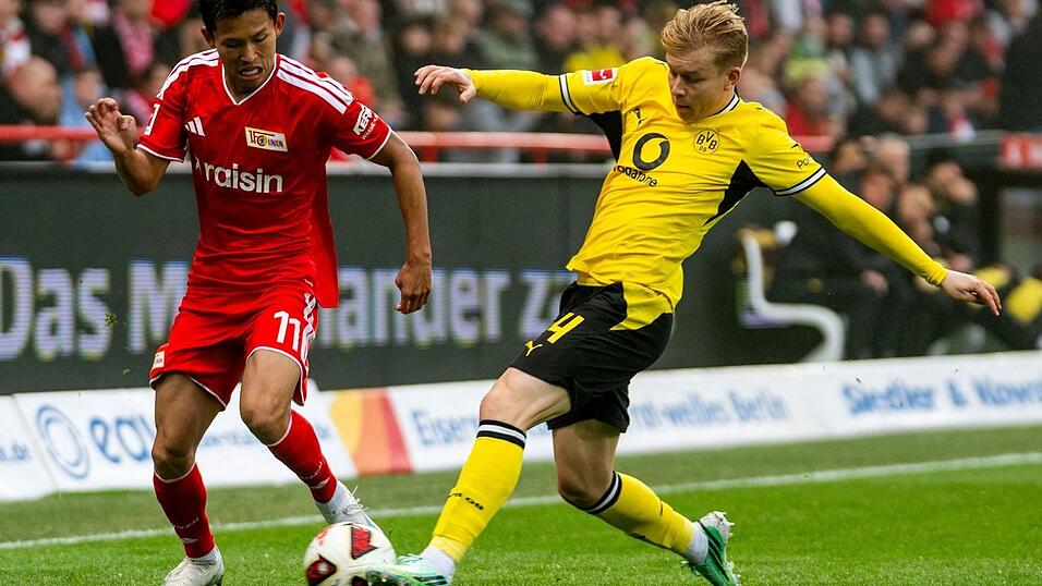 Intensive Zweikämpfe dominierten die erste Halbzeit zwischen Union Berlin und Borussia Dortmund. Intensive Zweikämpfe dominierten die erste Halbzeit zwischen Union Berlin und Borussia Dortmund.