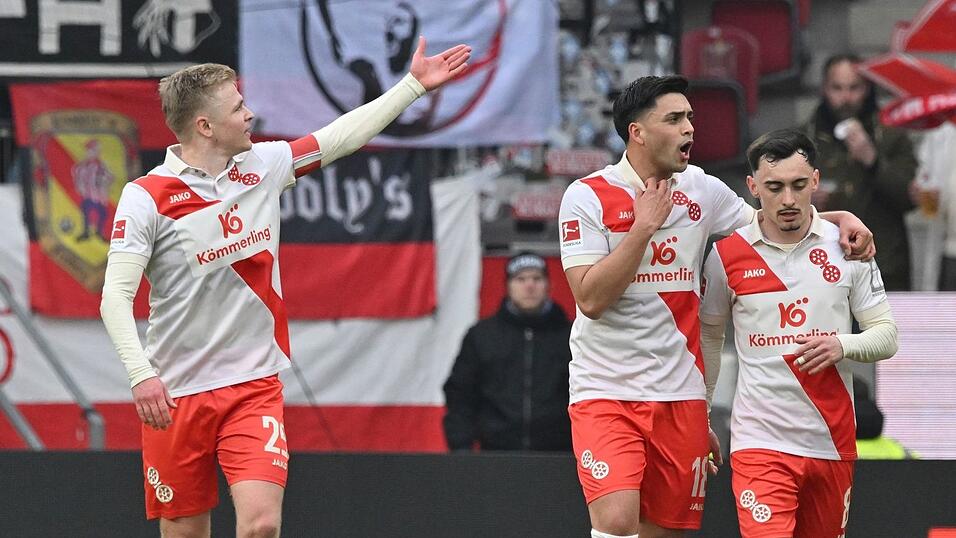 Trifft zur Mainzer Führung: Jonathan Burkardt