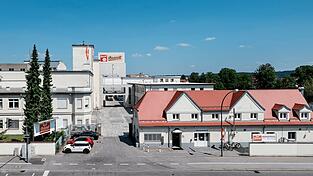 Brandt h&auml;lt am Standort Landshut fest und will den Betrieb mit Modernisierungen effizienter gestalten.