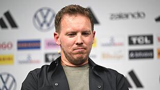 Julian Nagelsmann holt Manuel Neuer zurück. Julian Nagelsmann holt Manuel Neuer zurück.