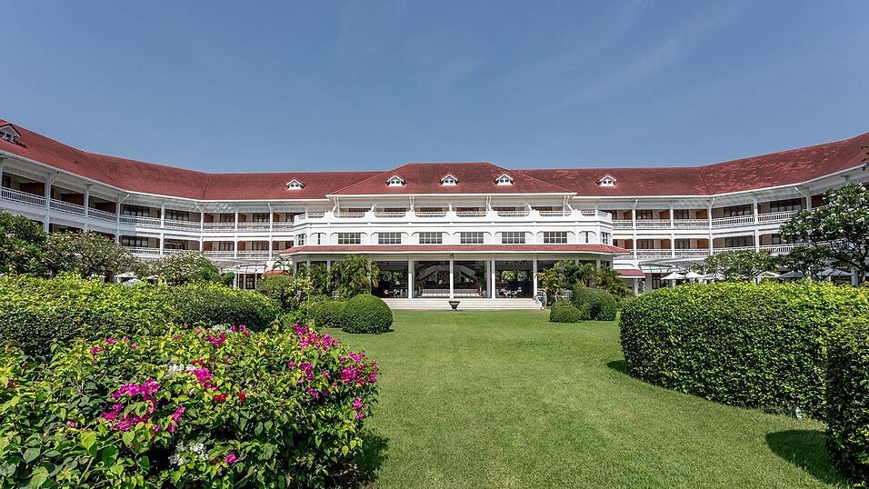 Im Centara Grand Beach Resort & Villas Hua Hin wurden Teile des Oscar-prämierten Dramas «The Killing Fields - Schreiendes Land» von 1984 gedreht.