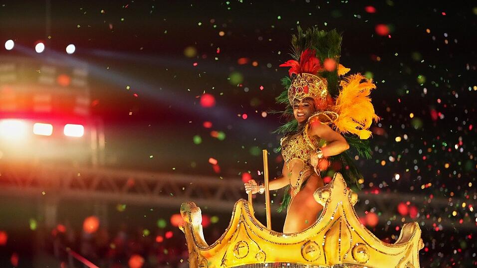 Bis in die fr&uuml;hen Morgenstunden traten die Top-Schulen auf.