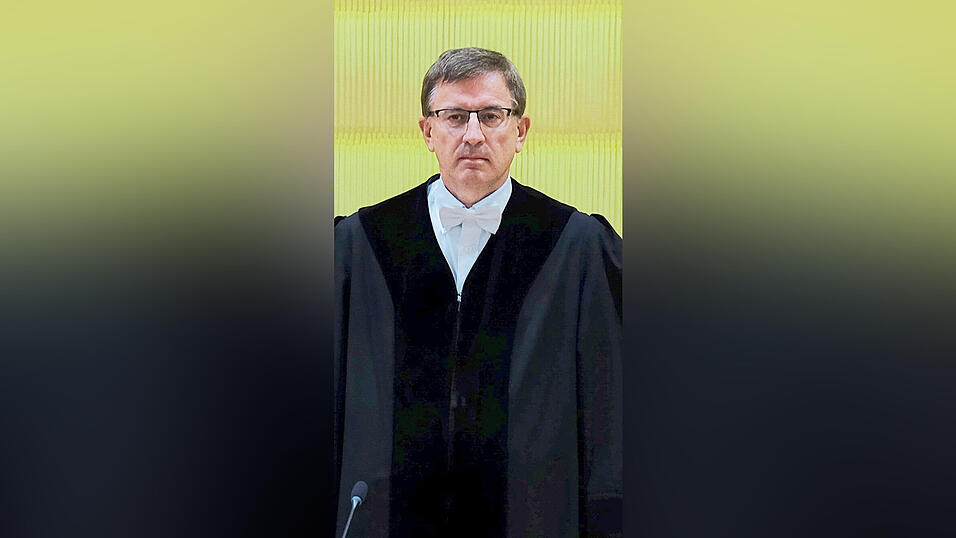 Richter Georg Kimmerl will den Prozess fortsetzen. Richter Georg Kimmerl will den Prozess fortsetzen.
