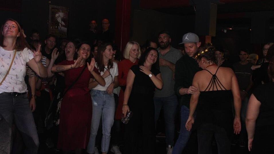 Im Landshuter Rocket Club wurde an diesem Freitag zu Live-Musik gefeiert.