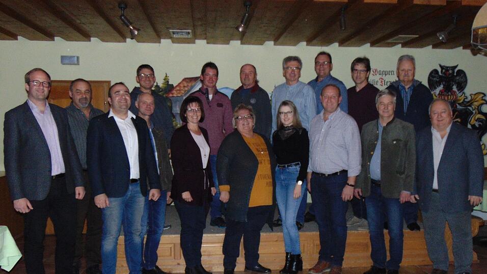 Die Kandidaten der Freien W&auml;hlervereinigung pr&auml;sentierten sich.