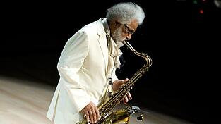 Der Jazz-Saxofonist Sonny Rollins ist im Alter von 95 Jahren gestorben. (Archivbild) Der Jazz-Saxofonist Sonny Rollins ist im Alter von 95 Jahren gestorben. (Archivbild)
