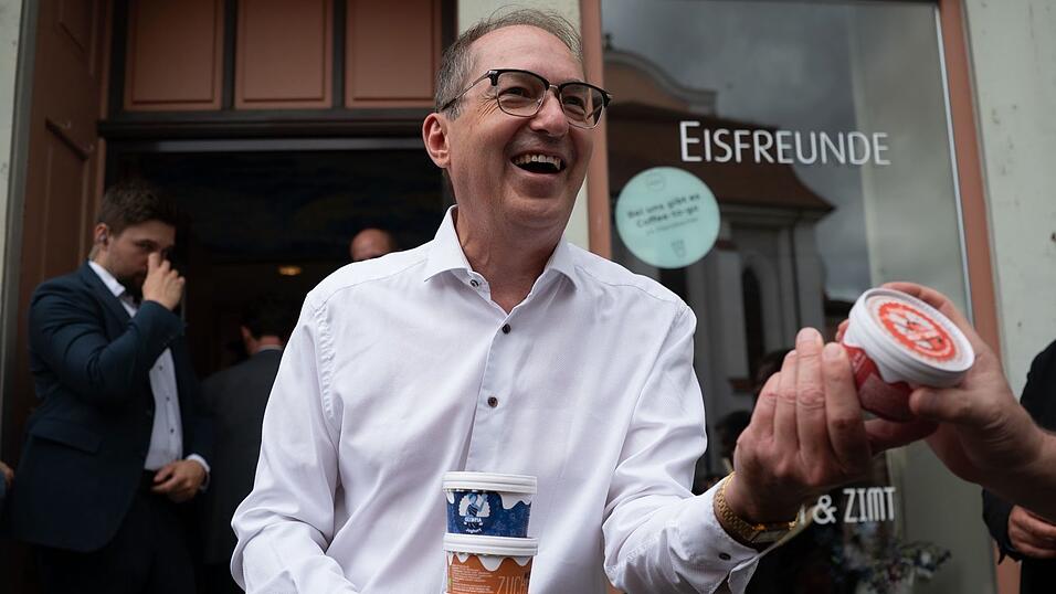 In Eisenach auf dem Marktplatz gibt es Eis.