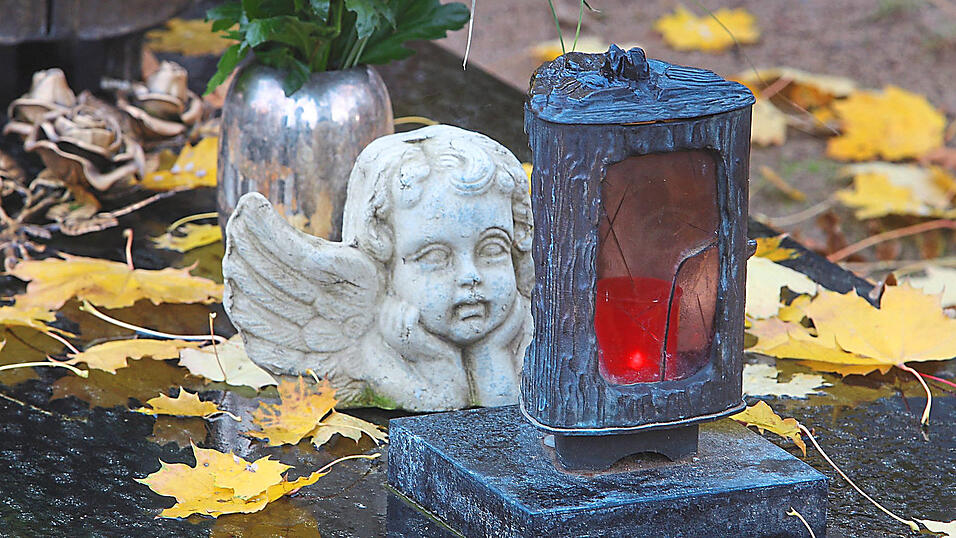 Wer seine Beerdigung rechtzeitig plant, kann dem Tod gelassener entgegensehen.