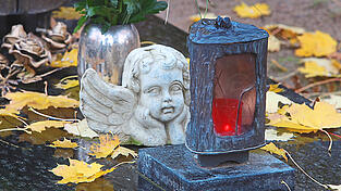 Wer seine Beerdigung rechtzeitig plant, kann dem Tod gelassener entgegensehen.