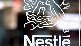 Die Behörden in Frankreich haben die Nestlé-Zentrale bei Paris durchsuchen lassen. (Archivbild)
